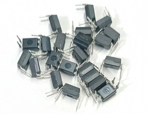 PC817 Phototransistor Photo-coupler (Min Order Quantity 1 pc for this Product)